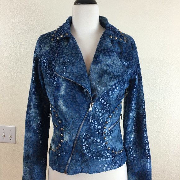 Moon Collection Live In California Faux Fur Jacket - Picture 4 of 8